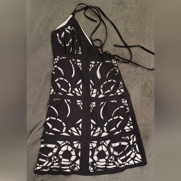 Chic Black and White Cutout Dress - Picture 3 of 4